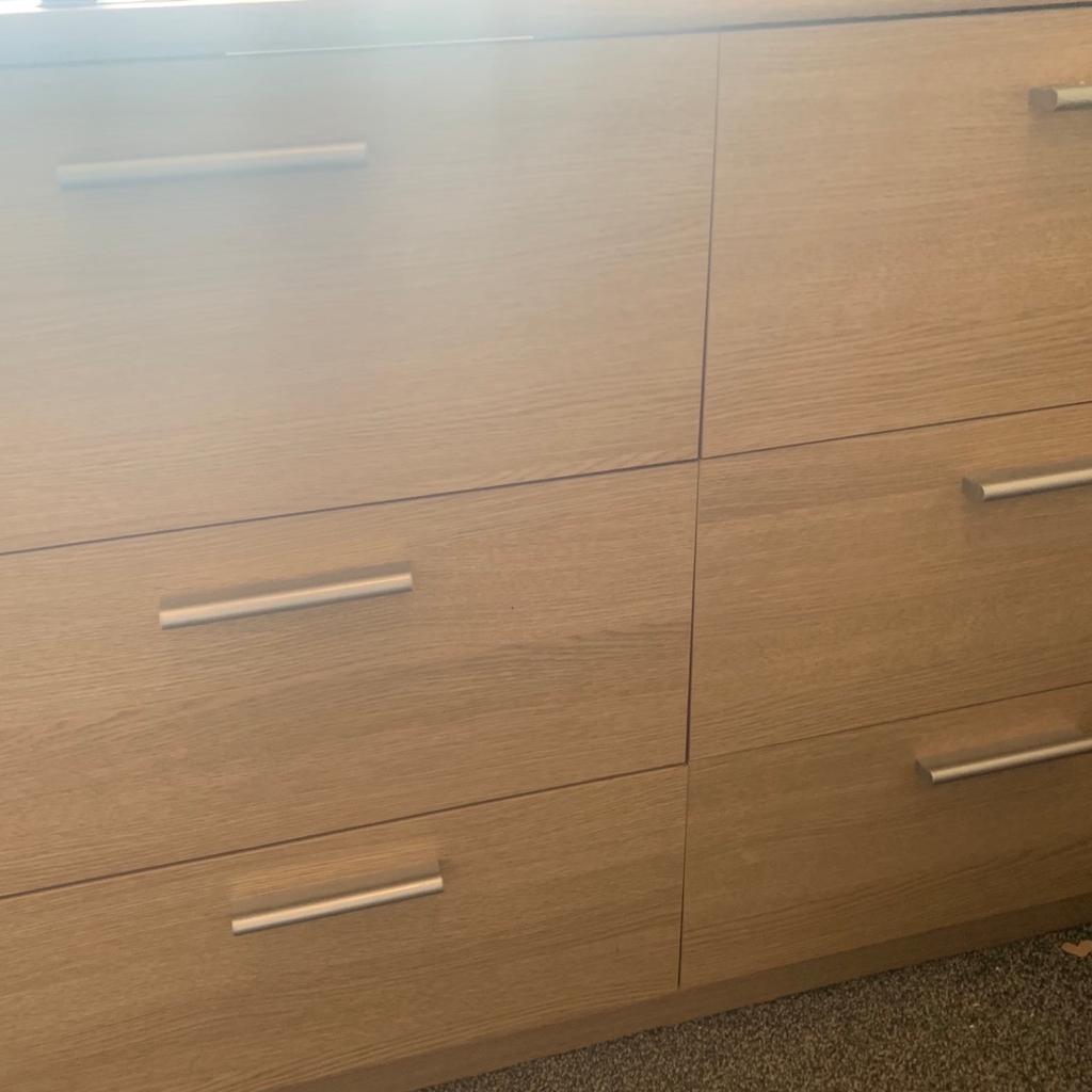 6 draw and separate 2 draw units in DN5 Doncaster für £ 30,00 zum ...