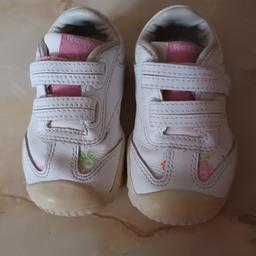Little ones REEBOK PINK AND WHITE.  VELCRO FASTENING