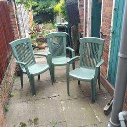 3 green plastic garden chairs. Good condition just need a wipe as they have been stored in the outhouse.

collection from Bearwood or can deliver if within £3 miles of Bearwood for an extra £3 petrol money

Thanks for looking