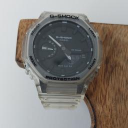 Great g shock watch, hardly been used and works perfectly 

Comes with all original boxing etc and is still under warranty