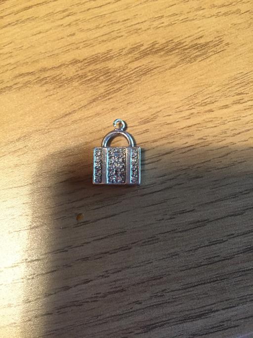 Buy & Sell Falkirk Stenhousemuir - Falkirk - Photos for Silver Handbag Shaped Jewellery Charm