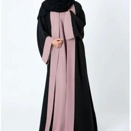 Brand new Abaya style in robe style brand new never worn will fit size large xlarge
i’m 5:3 short this is elegant for a tall person
paid £28 want only £20 