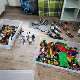 Schnäppchen! Ganz viel Lego komplett zu verkaufen...nur Abholung ohne Ikea Aufbewahrungsboxen!