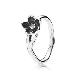 A stunning carefully crafted floral ring from Pandora made of fine high quality 925 hallmarked silver. 100% genuine, never worn, from a pet-free & smoke-free home, in a pristine condition, size N or 54, made with patina to give it a vintage look of a flower on a twig, original box & bag included. Cash payment & collection in person only.