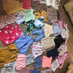 Large girls clothes bundle 18-24 months £10 for the lot 

All in good condition no rips no stains 

the monsoon coat has bobbled ever so slightly but not noticeable 


From a pet free and smoke free home