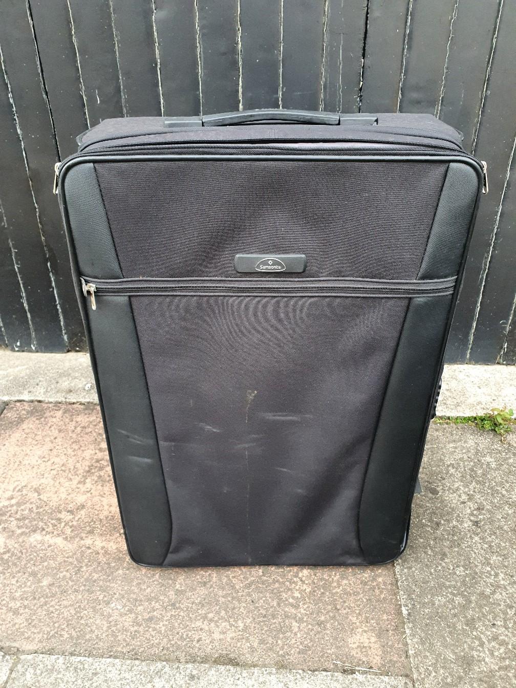 Samsonite Large Wheelie Suitcase in Bradford for £25.00 for sale Shpock