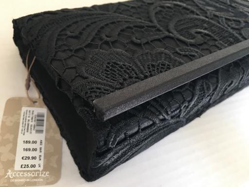 Buy & Sell Central London Hyde Park - Central London - Photos for Accessorize Black Lace Overlay Clutch handbag