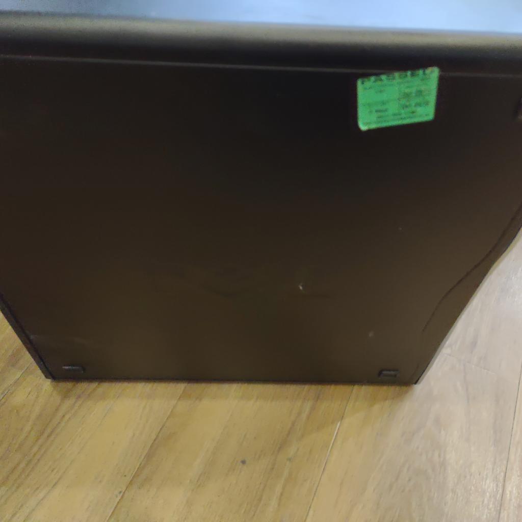 Dell 390 Tower PC Core 2 Duo Untested no monitor lead * Leeds LS17 *

Sold as untested - no monitor lead to test it - no returns.

Bargain at £25 no offers
Collect from Leeds LS17 or can be posted for extra. No personal deliveries.