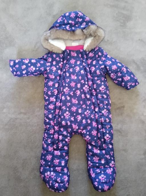 Buy & Sell Merseyside Sefton - Photos for 3-6 months F&F snowsuit