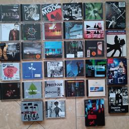 Hallo zusammen, hiermit wird eine komplette CD + DVD Sammlung von Depeche Mode aufgelöst. Es sind insgesamt 20 Alben, eine von Dave Gahan. Weiter geht es mit 4 Maxi's, 2 Special Edition und 6 DVD's. Hinzu gibt es das Buch Black Celebration, mit 288 Seiten. Es sind alles Original Sachen und der Zustand ist hervorragend.

Keine Garantie oder Rücknahme, da Privatverkauf.