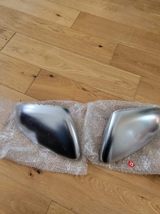 Vehicles South East London Nunhead - South East London - Photos for vw golf mk7 r mirrors covers