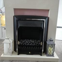 34 inch wide
39 inch tall
30 inch deep at bottom
5 inches deep at top shelf
Three heat settings. 
Had this fire 4yrs perfectly fine working order
COLLECTION KIDBROOKE SE3 8RB..
Heat blows downwards from vent..