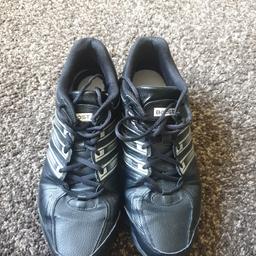ADIDAS TRAINERS 
SIZE 9
BLACK AND SILVER 
EXCELLENT CONDITION
LEATHER TRAINERS