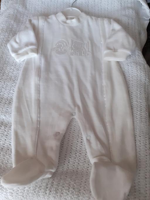 Buy & Sell Derbyshire North East Derbyshire - Photos for Teddy bear babygrow