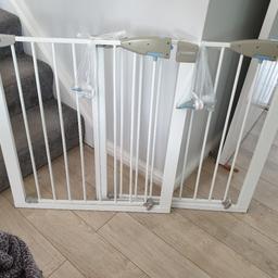 2x pressure fitted safety stair gates.
These are pressure fitted, so no tools needed to fit them.
They are in a good but used condition.
£10 each, or £20 for both.
Collection only from Great Barr/Walsall. £10 each, no offers.
I do have 4 brand new ones still in packaging, 3 standard size & 1 extra wide gate. £15 each.