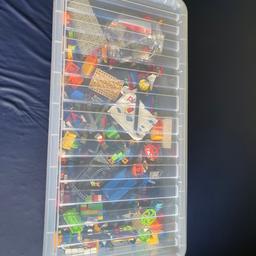 Mixed lego 

Large amount

LEGO ONLY…

If you want the box it’s £5 extra