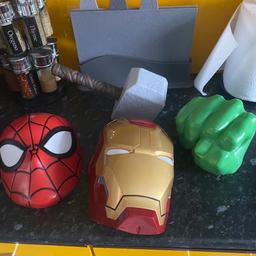 marvel wall mounted night lights all fully working will need batteries brilliant for any child’s marvel room great bargain original price £20 each will not split sold as joblot collect only to bulky post many thanks son having clear out lots marvel n dc to come thx