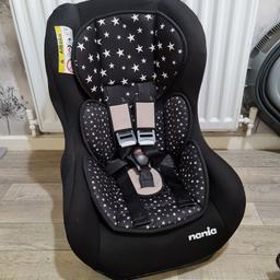 Universal baby car seat group 0+1. Suitable for childeren from 0 - 18 kg. Approximately 0-4 year.

The group 0+ car seats are suitable for babies from 0 to 4 years or up to 18 kilos.

The car seats are easy to attach with the 3-point belt and the belts are easy to pull tight. Some of the car seats can both be used forward- and reward facing.

In very good condition used afew times
Open To Reasonable Offers
Collection Only
RRP £150.00