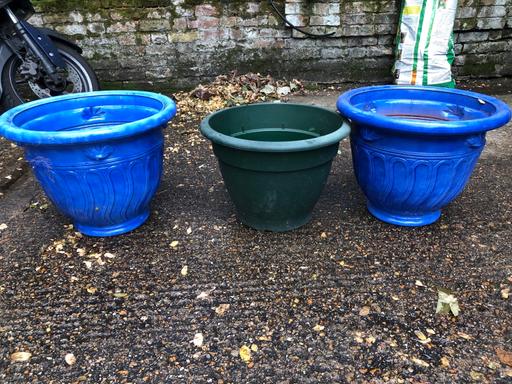 Buy & Sell West London Acton - West London - Photos for Plants pots x 3 large Plastic in good con