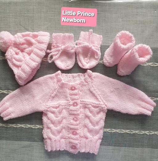 Buy & Sell West Midlands Solihull - Photos for Newborn Hand Knit Cable Set Pink