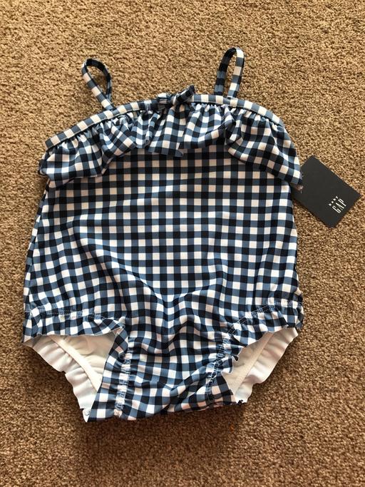 Buy & Sell West Midlands Birmingham - Photos for New 6/12 mth baby gap swim suit