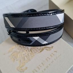 Burberry belt, 90cm good condition. Comes in original packaging.