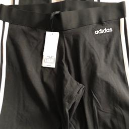 Adidas leggings with elasticated waist brand new with tags. Size large 16-18 cost me £22.99. Clearing out the wardrobe have loads of items please take a look at my other items. 

Cash on collection or PayPal payment. Please don’t send any offers selling for cheap as it is.  Please remember that if paying by PayPal there will be a fee that will have to be covered too. 

Can post but buyer will have pay the postage cost.

Any questions please ask!