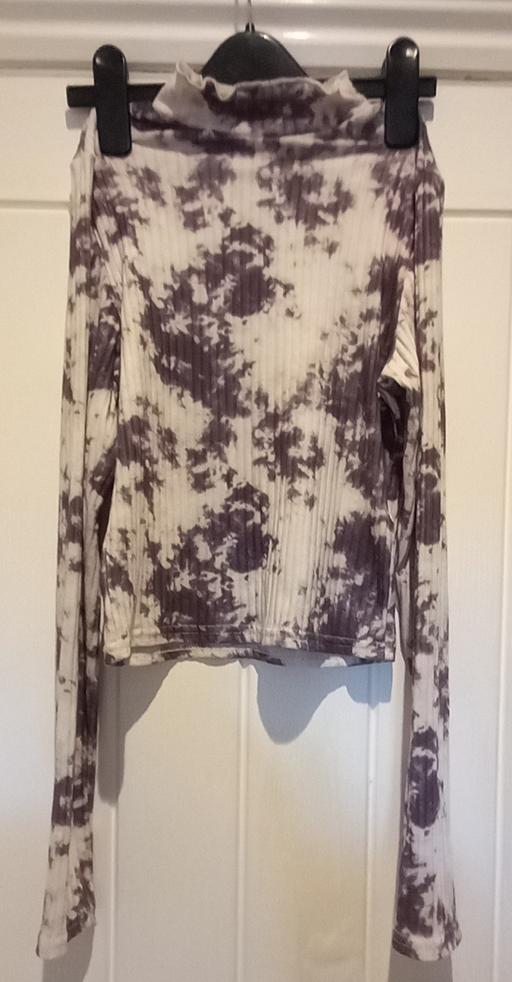 Buy & Sell Pembrokeshire - Wales Clarbeston Road - Pembrokeshire - Photos for Ladies Long Sleeved Top-Size 6 UK