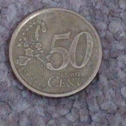 Rare 50 Cent euro coin from Italy from 2002.
RRP 9200£
Royal mail special delivery