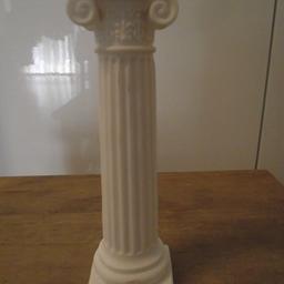 BRAND NEW
Original reproduction of Ancient Greek column made in white stone

Approx Dimensions:
approx 16.5 cm high
approx 4.5 x 5.0 cm wide the base (the top side is a bit smaller approx 3.3 x 3.5 cm)

Measure are manually taken therefore please allow few mm difference.

The price includes shipping to the UK as Royal Mail tracked 48.
I have many other statues available (see last pic). Please ask for prices.

Paypal payment and shipping only to the registered address showing in paypal.