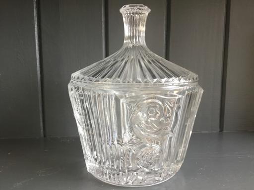 Buy & Sell Suffolk East Suffolk - Photos for Large Vintage Glass Trinket Pot