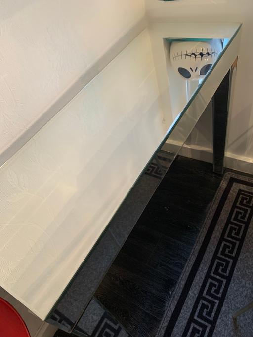 Buy & Sell West Midlands Sandwell - Photos for Glass mirror table