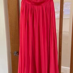 Gorgeous coral pink dress size 8, excellent condition worn once.  Perfect for a prom or wedding! Collection from Ribchester or happy to post for postage fees