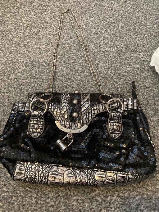 Buy & Sell West Yorkshire Leeds - Photos for Black and grey sequins side bag