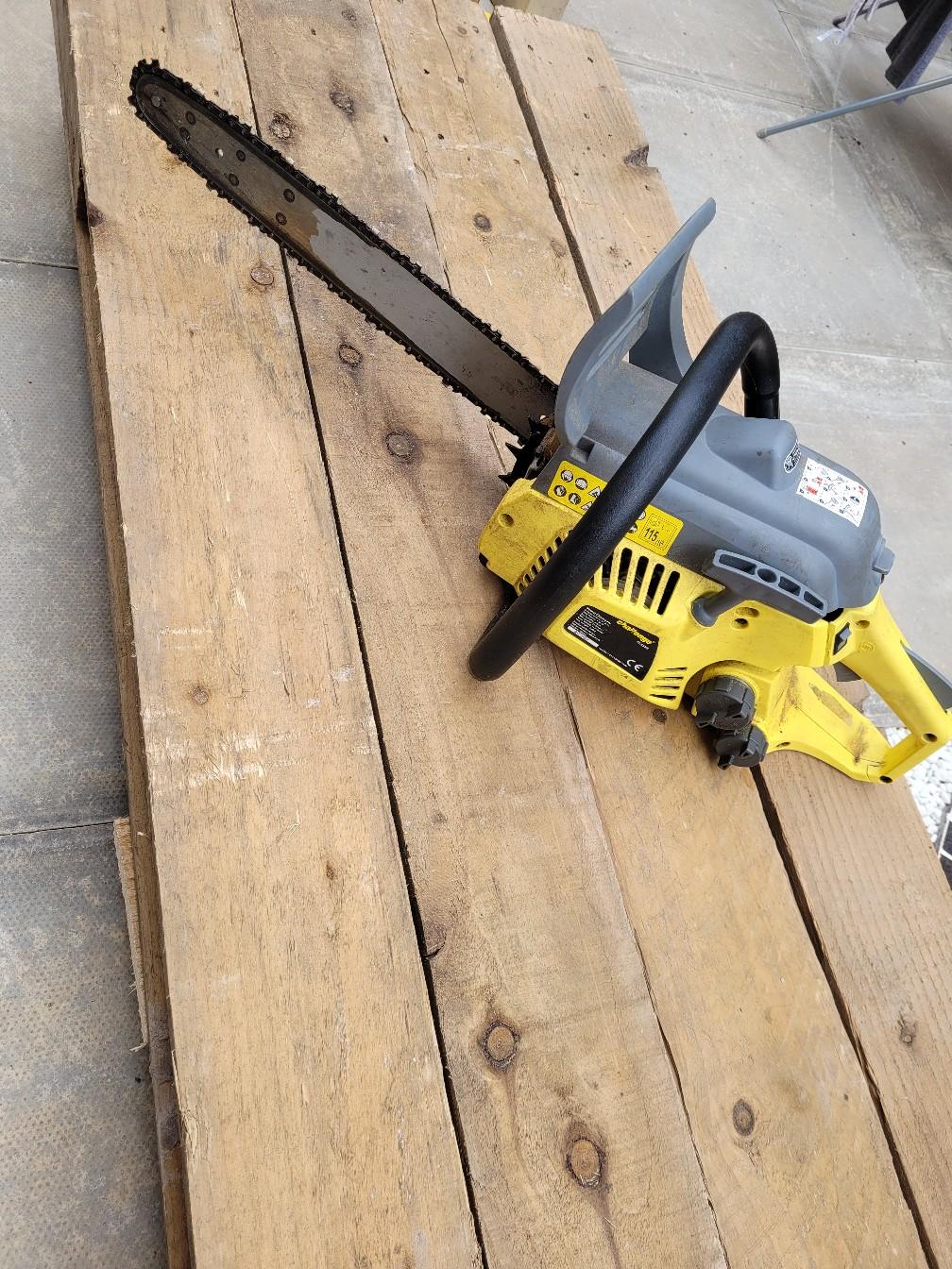 chainsaw in PR3 Preston für 50,00 £ zum Verkauf Shpock DE