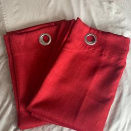 Pair of thick blackout curtains. 
Fully lined 
Eyelet hanging
Size 54” wide and 72” drop (each panel )
Excellent condition