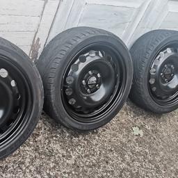 16 inch ford wheels
5x108
Fit mondeo focus etc 5 stud
205 40 16
Good tyres
New rims