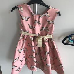 Peach with gold belt monsoon dress age 4 in excellent condition worn the once, been sat in wardrobe