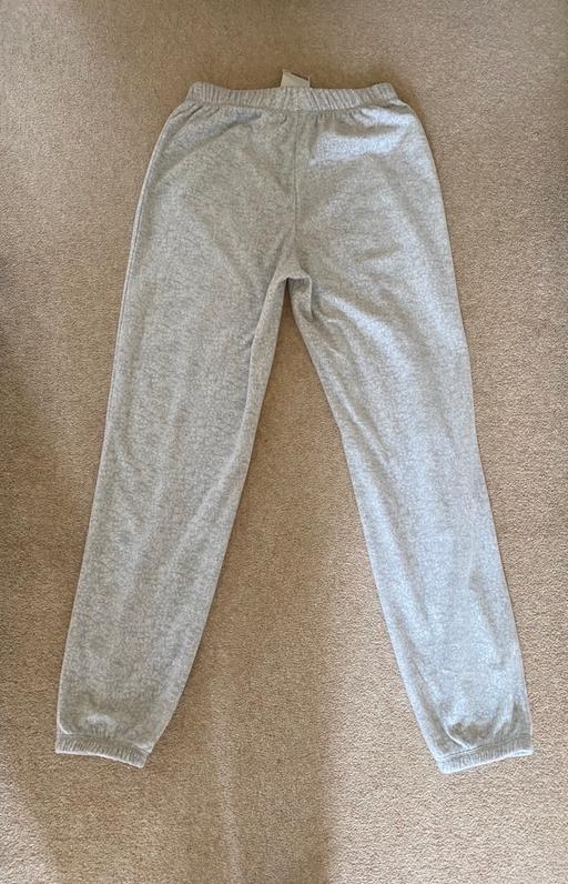 Buy & Sell South East London Rotherhithe - South East London - Photos for Grey tracksuit bottom