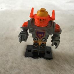 Lego nexo knight mini figure, collection only