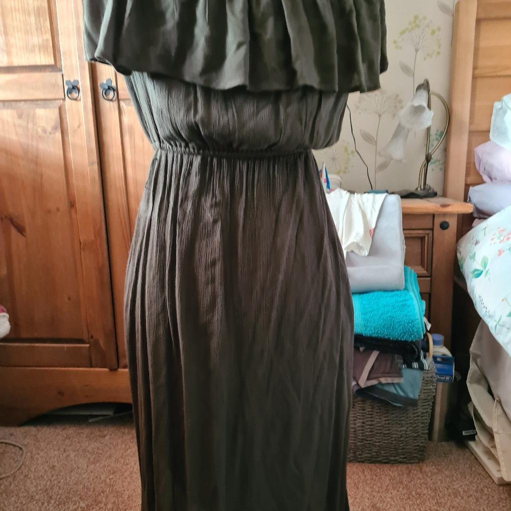 size 8, khaki bardot maxi dress, came with a belt but cannot find it, worn a couple of times, smoke free home good condition