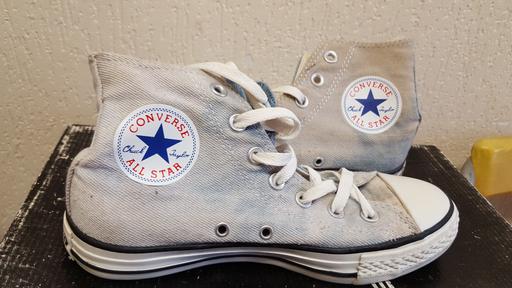 Buy & Sell Greater Manchester Manchester - Photos for Converse Women's High Top Trainers Size 5