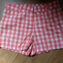 PAIR OF LADIES SHORTS SIZE 12 FROM PAPAYA WITH 2 SIDE AND BACK POCKETS