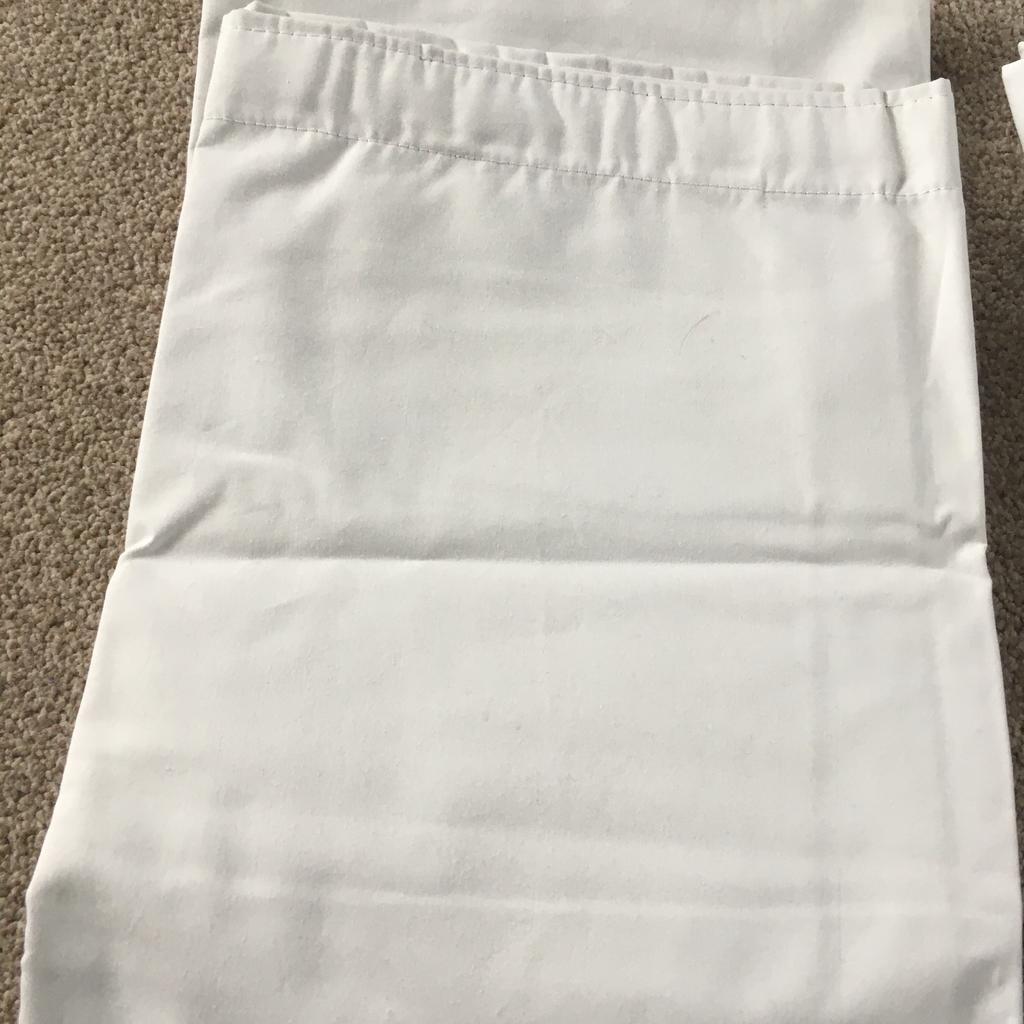 New from mothercare clearance
115cm x 135cm
not needed

check out my other listings
loads for sale
new bedding, clothes and more