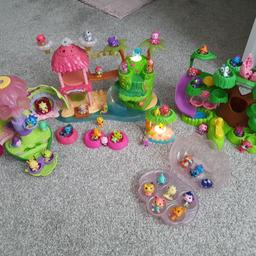 Lovely set, loads of hatchimals. Pick up only BB4