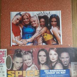 Spice Girls original concert ticket plus photo new condition look fabulous framed...

highly collectable

Payment PAYPAL BANK TRANSFER

POSTAGEfor a small fee