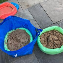 2 small paddling pools of play sand
Ready to build sand castles
Free to collector
Heavy
Willenhall