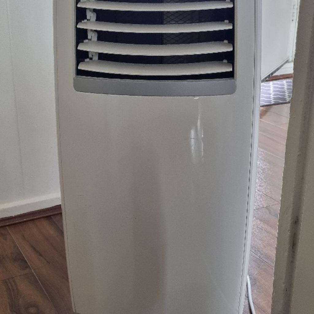 Challenge Air Conditioner with Hose in E1W Hamlets for £89.00 for sale