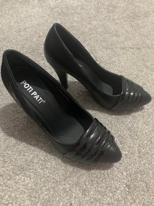 Buy & Sell West Midlands Dudley - Photos for Shoes