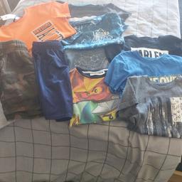mixture of boys clothes 7-8yrs 
tshirts, long sleeved tops and shorts
Good condition 
orange tshirt still with tags on